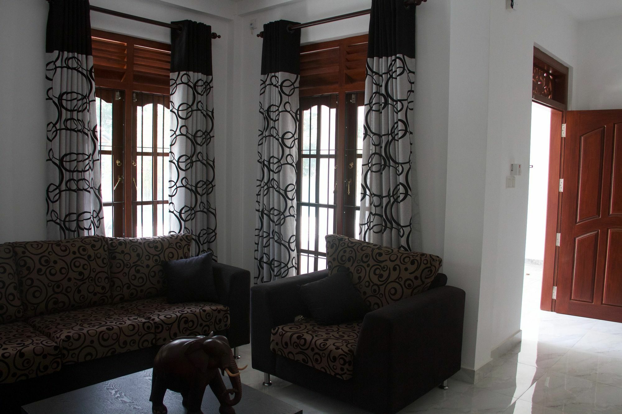 Slightly Chilled Forest Villa Sirimalwatta Exterior foto